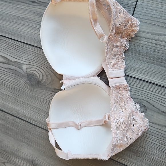 Vintage Victoria's secret Dream Angel lined demi bra - Picture 3 of 10